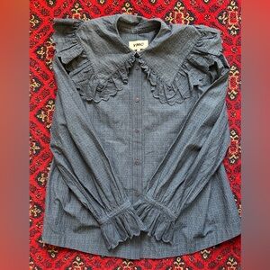 YMC Charcoal Gray Ruffle Collar Button-Front Blouse
